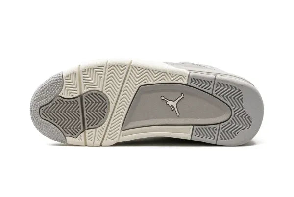 Jordan 4 “Frozen Moments”
