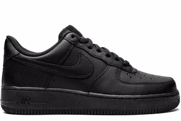 Air Force 1 Low '07 "Triple Black"
