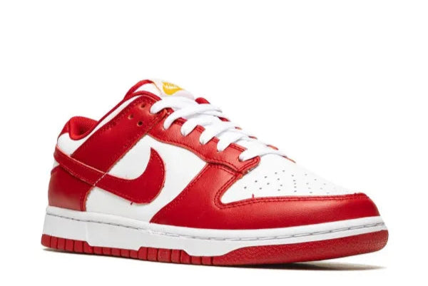 Nike
Dunk Low Retro "USC" Red