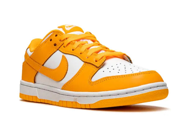 Nike
Dunk Low "Laser Orange"