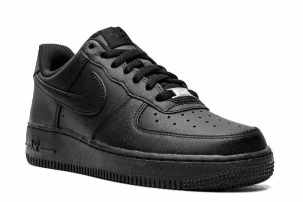 Air Force 1 Low '07 "Triple Black"